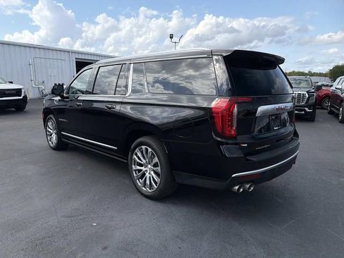 Used 2023 GMC Yukon XL Denali w/ Denali Reserve Package image 5