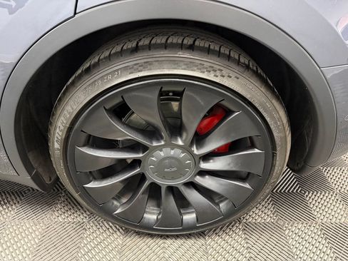 Used 2022 Tesla Model Y Performance AWD/4WD image 20