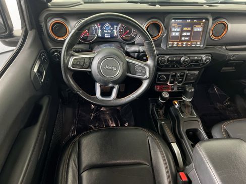 Used 2022 Jeep Gladiator Mojave w/ Cold Weather Group image 22