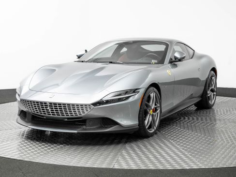 Certified 2024 Ferrari Roma image 1
