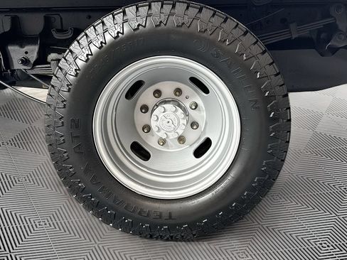 Used 2021 Ford F350 XL w/ Power Equipment Group AWD/4WD image 28