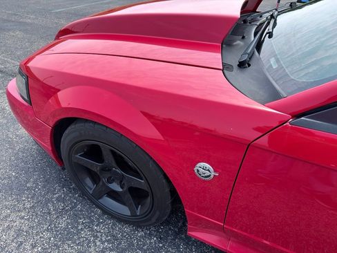 Used 2004 Ford Mustang GT RWD image 13