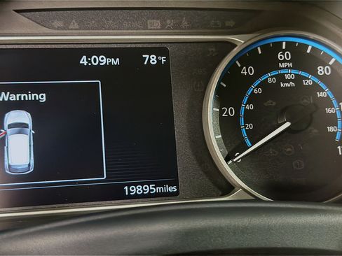Used 2024 Nissan Leaf SV Plus FWD image 19