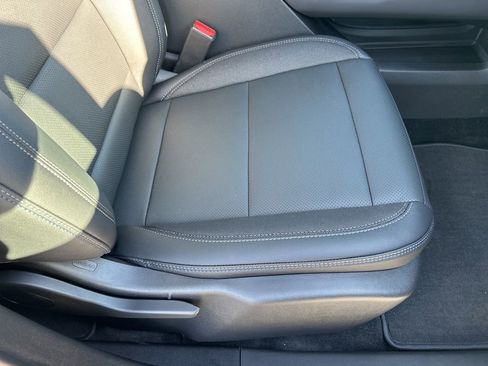 New 2026 Chevrolet Equinox EV LT w/ LPO, Blackout Package FWD image 45