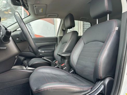 Used 2022 Mitsubishi Outlander Sport SE image 10