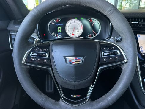 Used 2018 Cadillac CTS V w/ Carbon Fiber Package image 23