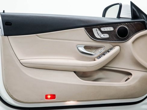 Used 2018 Mercedes-Benz C 300 Cabriolet image 28