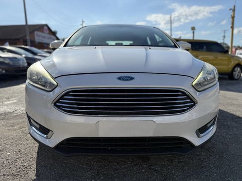 Used 2015 Ford Focus Titanium image 10