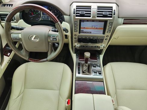 Used 2016 Lexus GX 460 Luxury AWD/4WD image 27