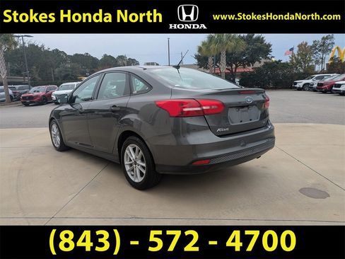 Used 2018 Ford Focus SE image 6