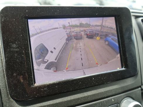 Used 2025 RAM ProMaster 3500 w/ Convenience Group FWD image 16