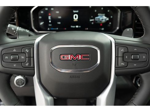 New 2026 GMC Sierra 1500 SLT w/ SLT Premium Plus Package AWD/4WD image 17