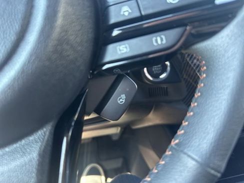 Used 2025 Subaru Forester Touring AWD/4WD image 16