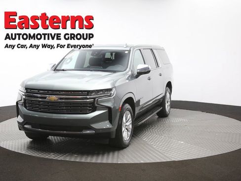 Used 2023 Chevrolet Suburban Premier image 59