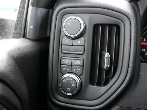 New 2026 GMC Sierra 3500 Pro w/ Convenience Package image 19