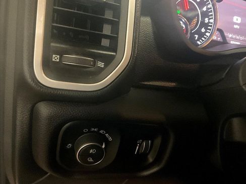 Used 2022 RAM 2500 Big Horn w/ Level C Equiment Group image 24