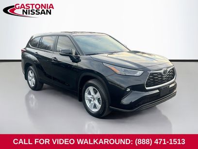 Used 2024 Toyota Highlander LE