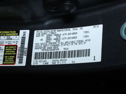 Used 2024 Toyota Tundra Platinum AWD/4WD image 22