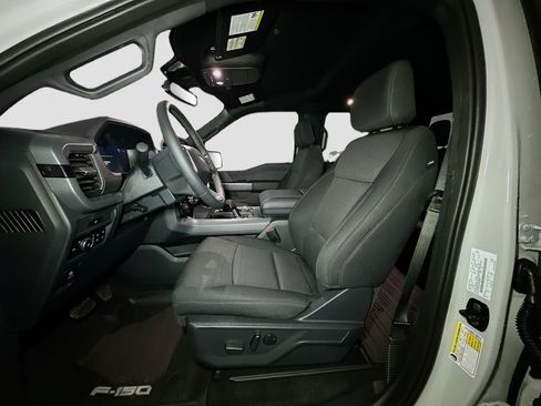New 2026 Ford F150 XLT w/ Equipment Group 302A MID AWD/4WD image 19