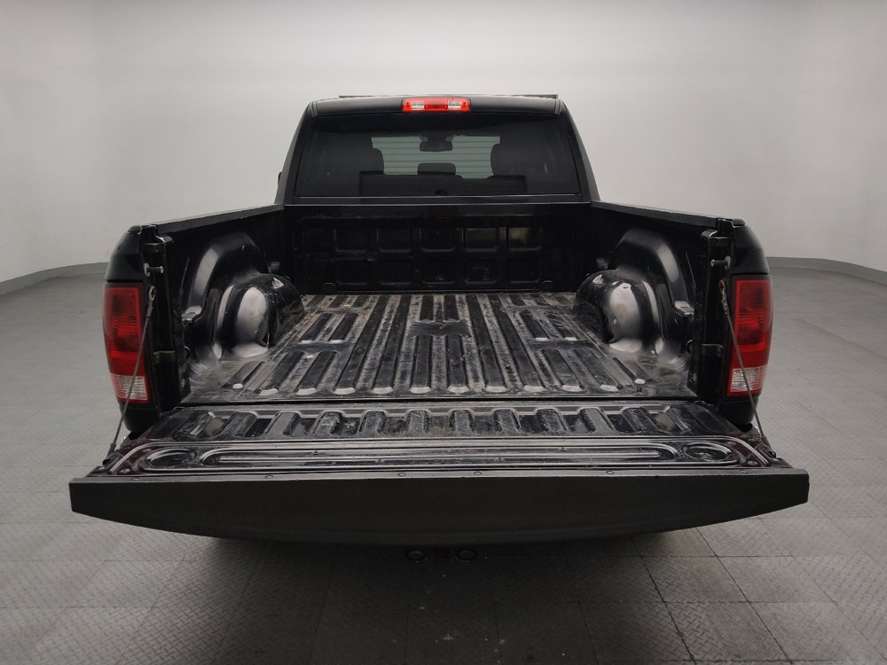 Used 2020 RAM 1500 Tradesman w/ Chrome Plus Package RWD image 29