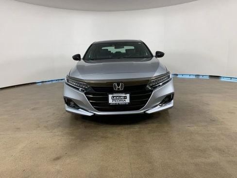 Used 2022 Honda Accord Sport image 2