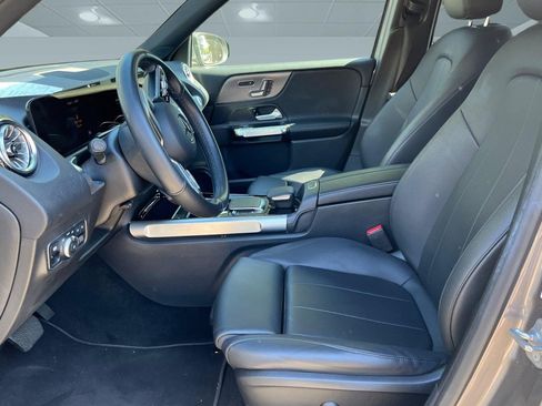 Certified 2023 Mercedes-Benz GLB 250 image 3