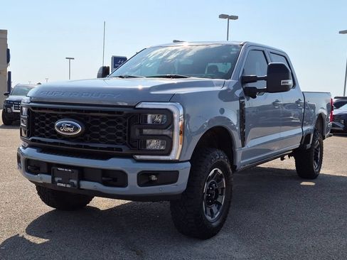 Used 2024 Ford F250 Lariat w/ Lariat Ultimate Package AWD/4WD image 6