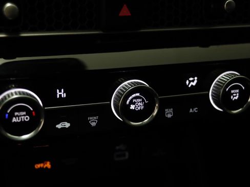 Used 2024 Honda Civic Sport image 11