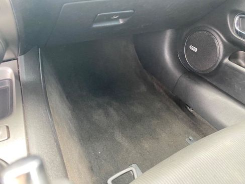 Used 2010 Chevrolet Camaro LT RWD image 32