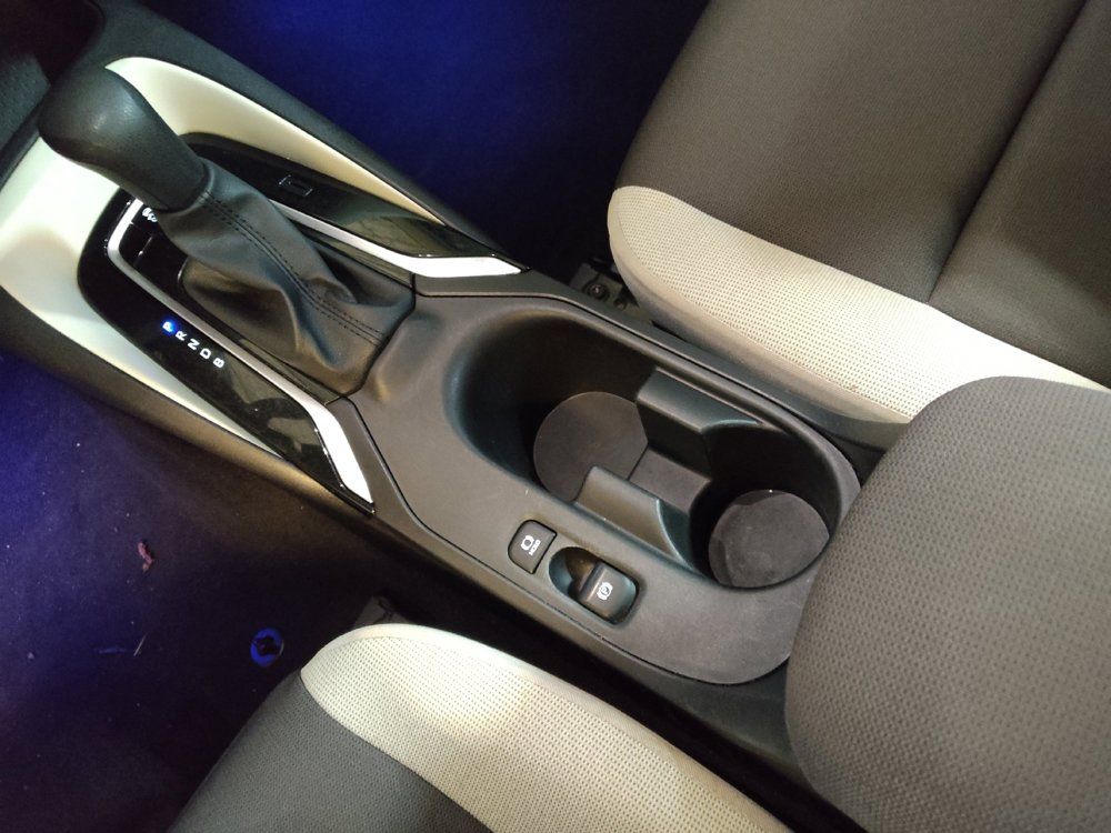 Used 2025 Toyota Corolla LE FWD image 26