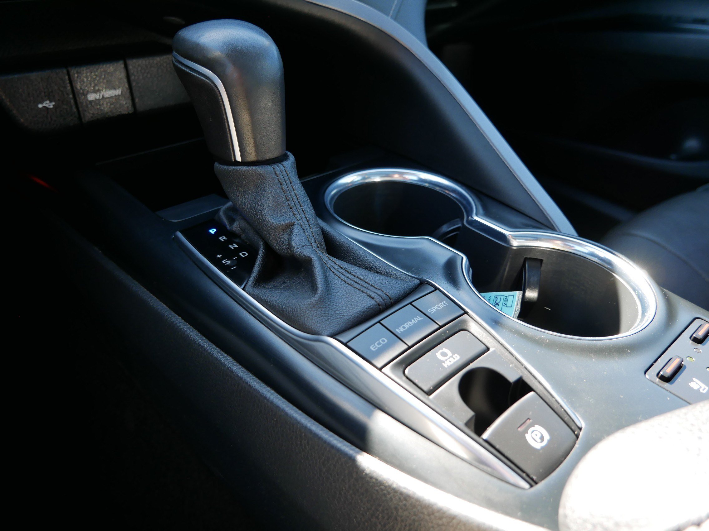 Used 2020 Toyota Camry XSE w/ Driver Assist Package FWD image 23