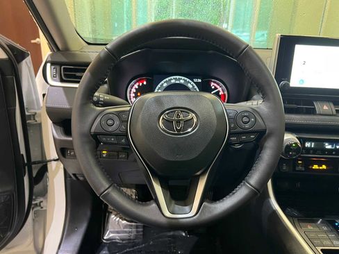 Certified 2024 Toyota RAV4 XLE image 20