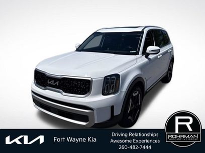 Certified 2024 Kia Telluride EX w/ EX Captain's Chair Package