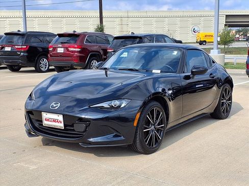 Used 2025 MAZDA MX-5 Miata RF Grand Touring image 4
