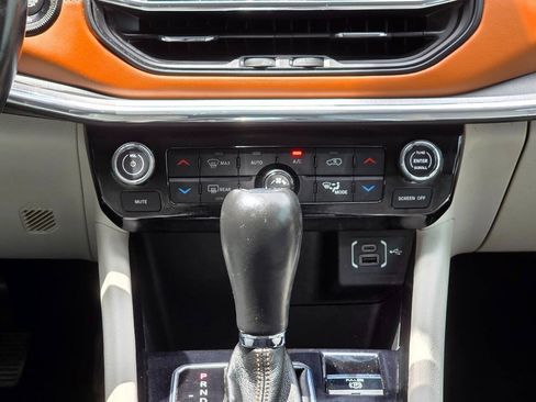 Used 2022 Jeep Compass Limited AWD/4WD image 24