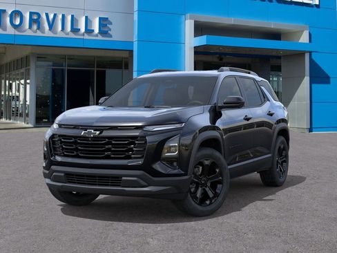 New 2026 Chevrolet Equinox LT w/ Convenience Package II FWD image 6
