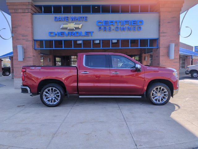 Used 2023 Chevrolet Silverado 1500 LTZ w/ LTZ Convenience Package II AWD/4WD image 10