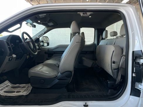 Used 2019 Ford F350 XL image 11