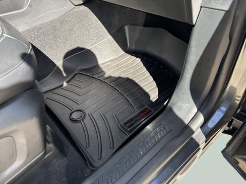 Used 2020 Ford Explorer XLT w/ Equipment Group 202A image 59