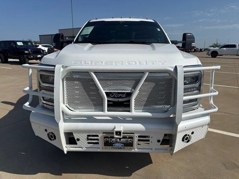Used 2025 Ford F350 Lariat AWD/4WD image 2