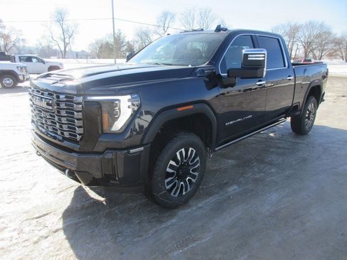 New 2026 GMC Sierra 2500 Denali Ultimate w/ Max Trailering Package image 10