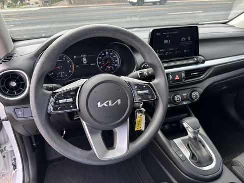 Used 2023 Kia Forte LXS FWD image 12