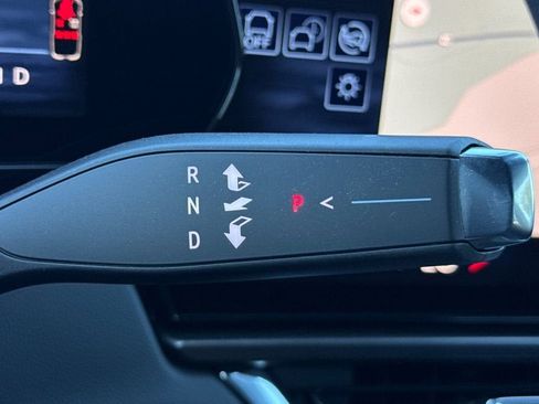 New 2026 Chevrolet Equinox EV LT w/ LPO, Blackout Package image 22