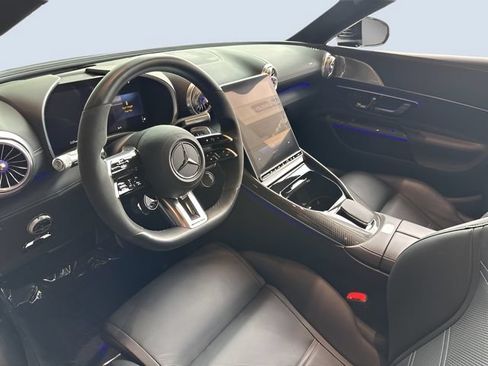 Used 2022 Mercedes-Benz SL 63 AMG 4MATIC image 13
