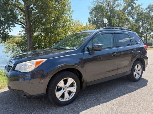 Used 2015 Subaru Forester 2.5i Premium w/ All-Weather Package image 1