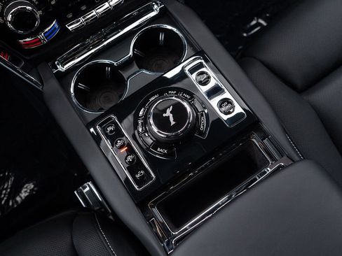 Certified 2023 Rolls-Royce Cullinan AWD/4WD image 40
