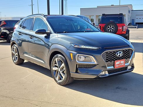 Used 2020 Hyundai Kona Limited w/ Cargo Package image 4