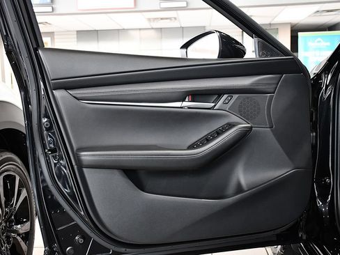 New 2026 MAZDA MAZDA3 2.5 S Sedan w/ Preferred Pkg FWD image 8