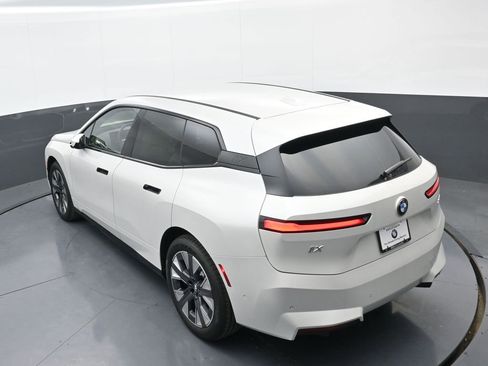 New 2026 BMW iX xDrive45 AWD/4WD image 34