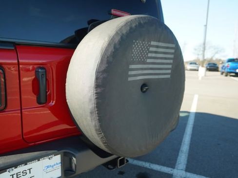 Used 2024 Jeep Wrangler Sport S image 35